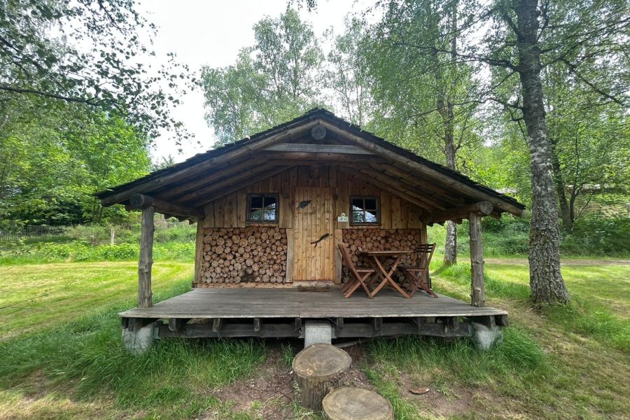 camping-du-mettey-hebergement-cabane-du-refuge